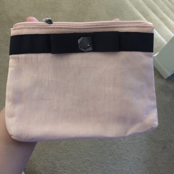 Guerlain makeup case