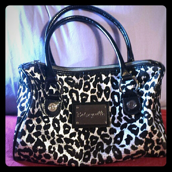 Reduced ** Cute Betseyville purse