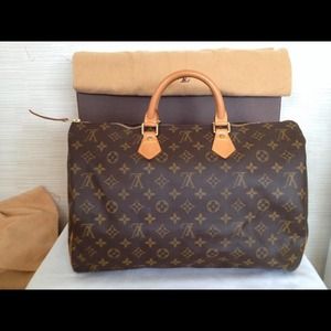 * SOLD* bundle Louis Vuitton Speedy 40