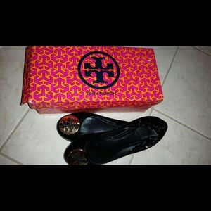 Tory Burch flat