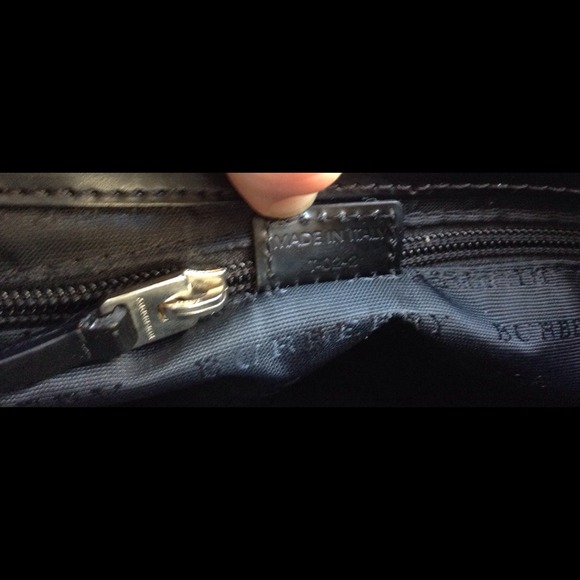 Authentic Burberry Nova Check Handbag - Picture 4 of 4