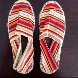 New! Fashion Slip-Ons Flats Shoes