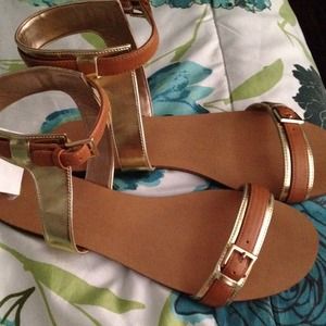 BCBG sandals