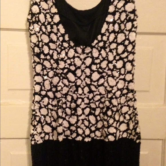 Sequin color blocked cocktail dress😍 - Picture 2 of 4