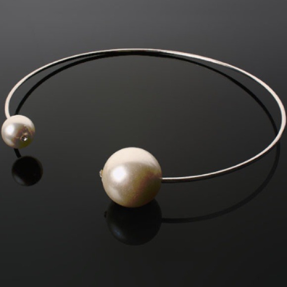 Huge pearl