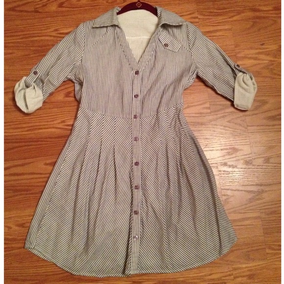 Button-Down Shirt Dress from Tulle