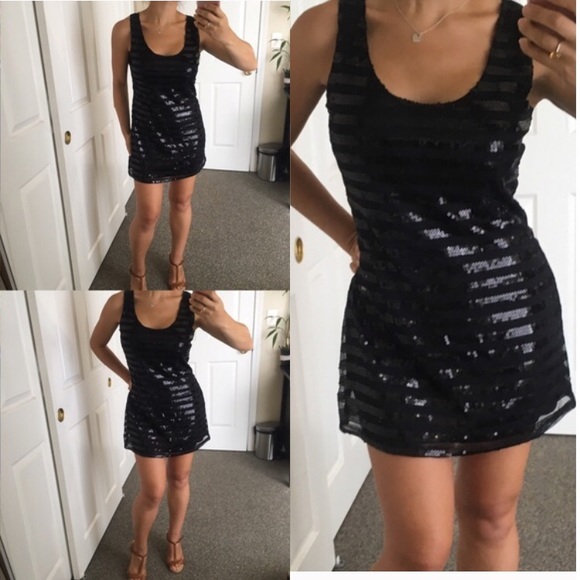 🎉HOS TPICK🎉🍾 Black mini sequin dress