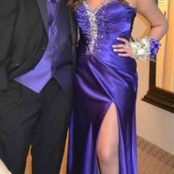 Beautiful homecoming dress/prom 💋
