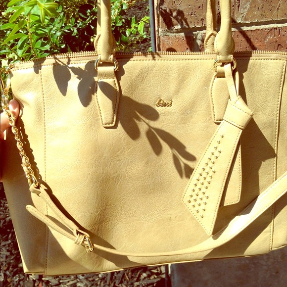Gianni Bini Nude shoulder Bag