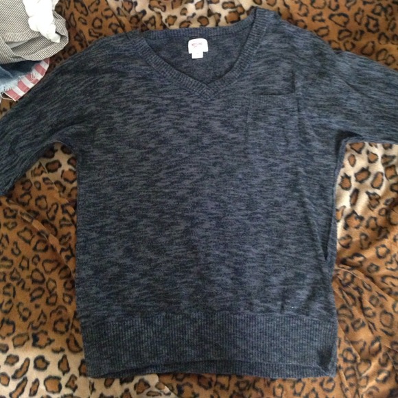 3/4 sleeve shirt