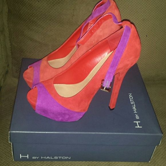 H by Halston Bakers too small  :(