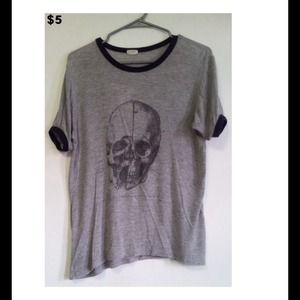 ❌BUNDLE❌Cute Skull T-Shirt