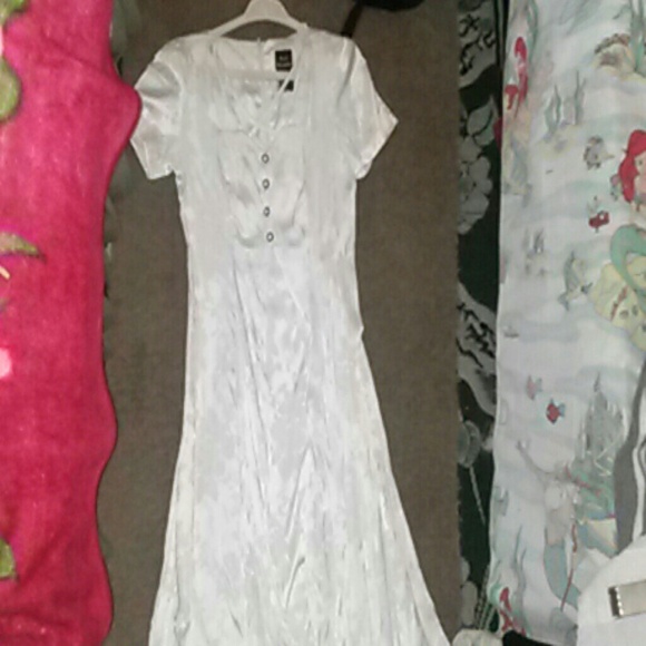 Long white flower dress
