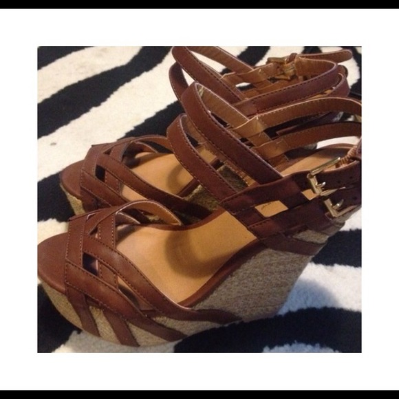 Very cute wedges!