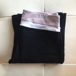 Victoria Secret VSX Yoga Pants