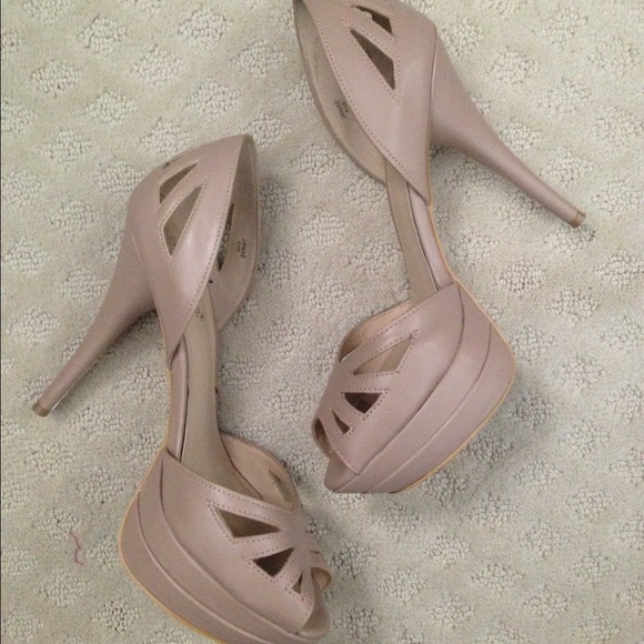 Nude heels
