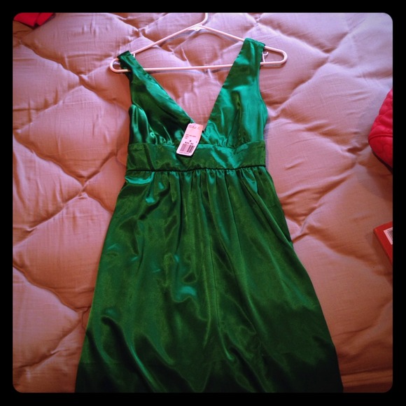 💚👗Emerald Green  Dress 👗💚