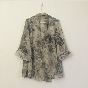 *SOLD* PacSun Kimono