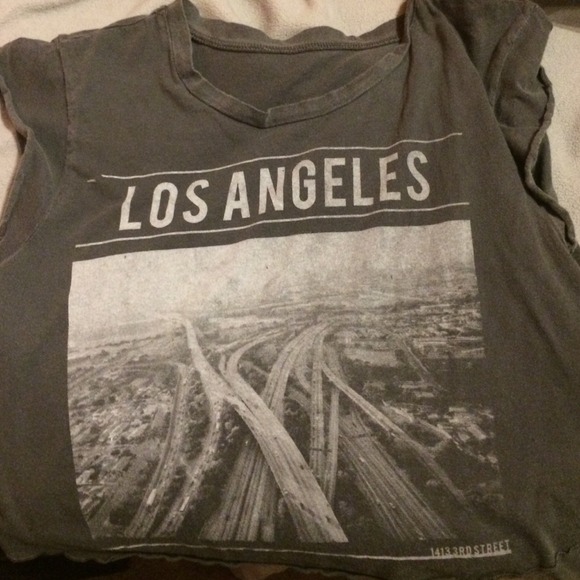 Brandy Melville Tops - Brandy Melville Los Angeles crop tee