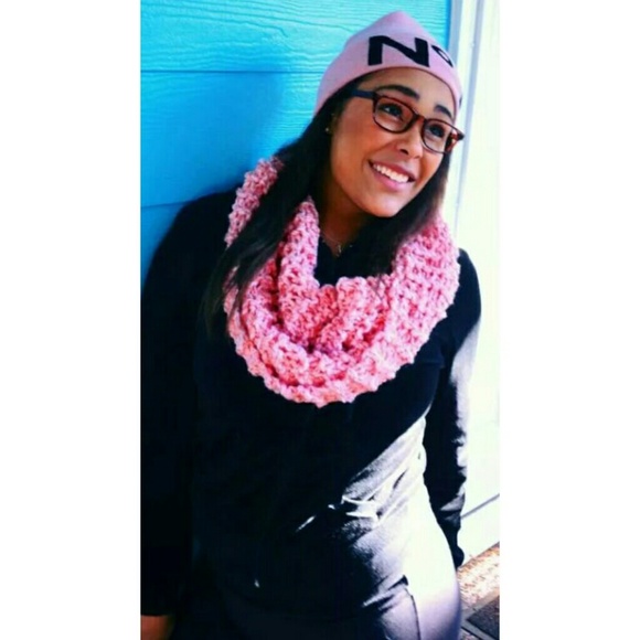 Charlotte Russe Accessories - N1 Beanie