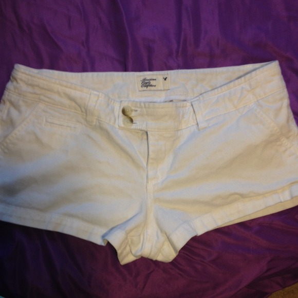 American Eagle shorts!😃