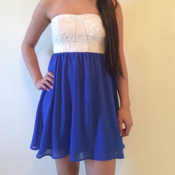 Lace White and blue dress
