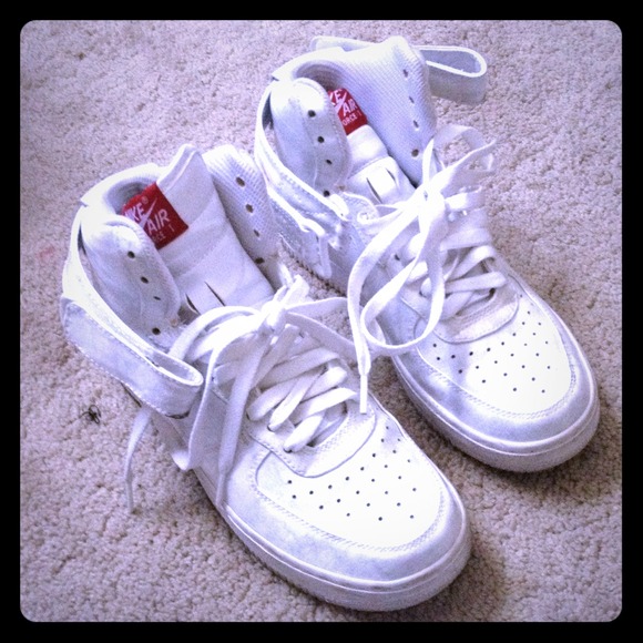 Nike Air Force 1