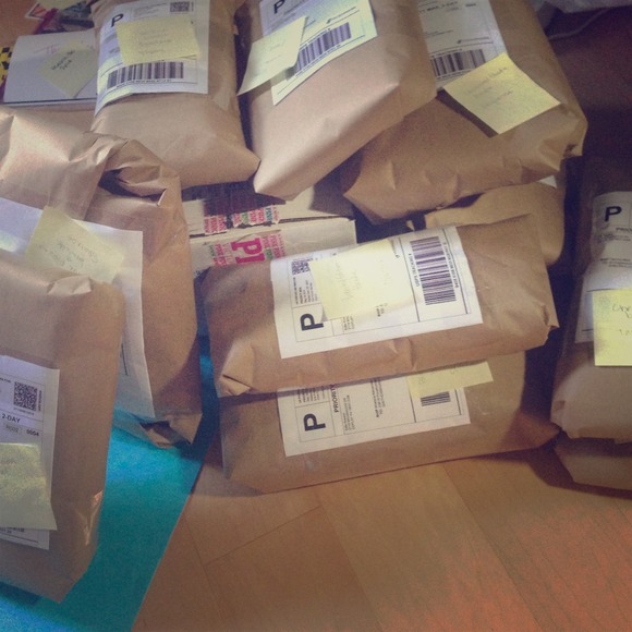 Ready to ship!!
