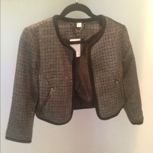 NWT black and silver tweed H&M blazer! Never worn!