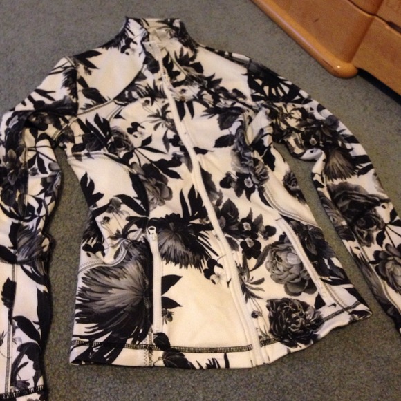 Lululemon Jacket!