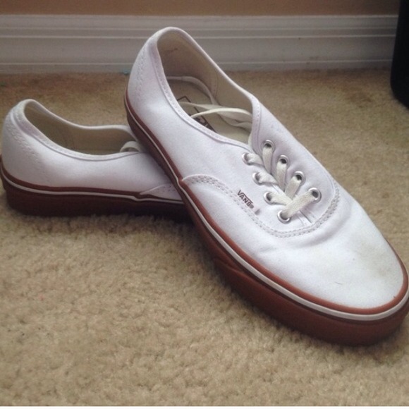 white and brown vans