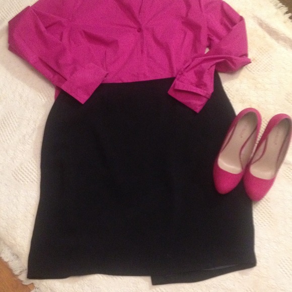 Black pencil skirt
