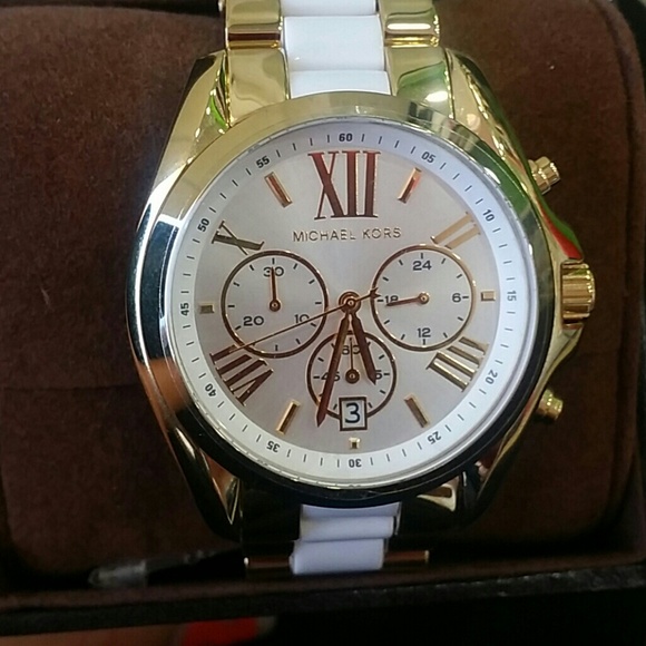 Mk watch
