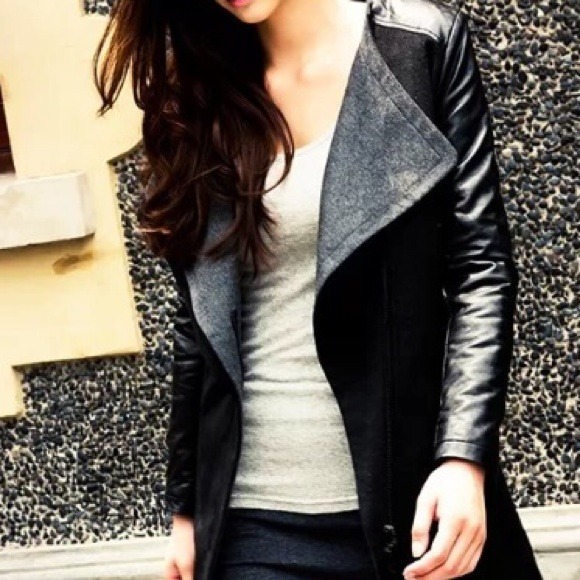 ❤️Gorgeous Black Leather Coat ❤️ - Picture 2 of 3