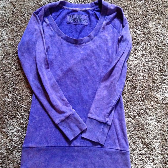 🌺 Purple bleached out sweatshirt