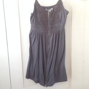 🌼SOLD🌼Grey zip front dress!