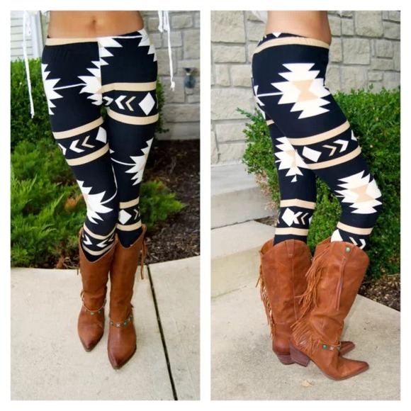 Pants - ❤️Gorgeous Aztec Leggings ❤️