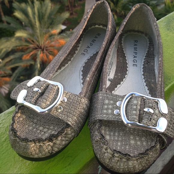 Trendy flats