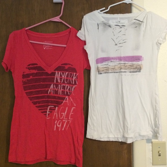 BUNDLE. American eagle tees! I do trades!