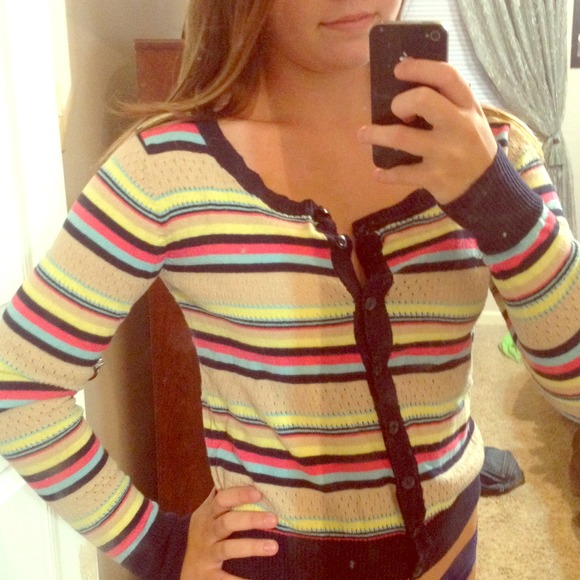 Cute cardigan!