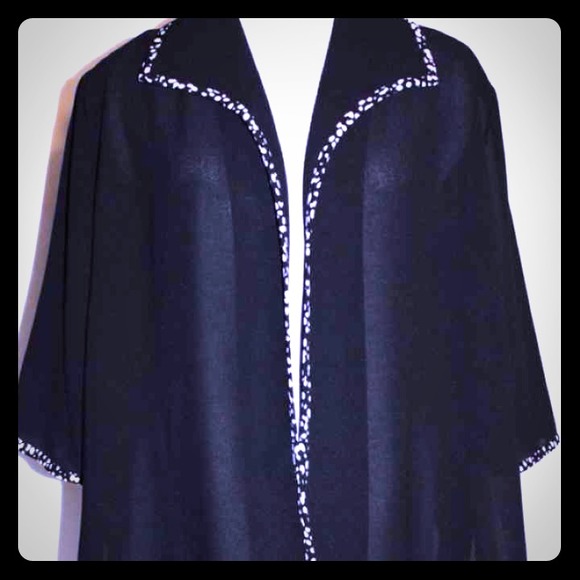 Black w/ White Polka Dots Kimono