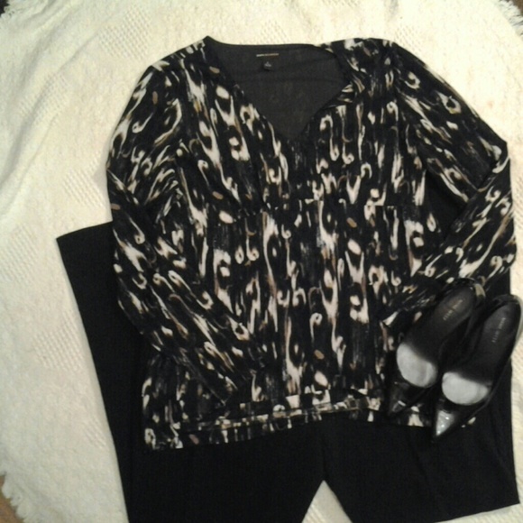 Dana Buchman knit top