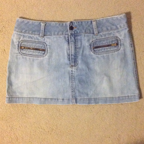 American Eagle jean skirt