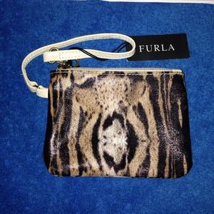 NEW FURLA WRISTLET IN TIGER ANIMAL PRINT