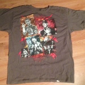Grey WWE shirt