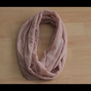 ❌Traded: Blush Lace Infinity Scarf
