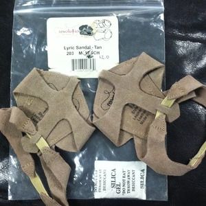 Revolution lyrical sandals