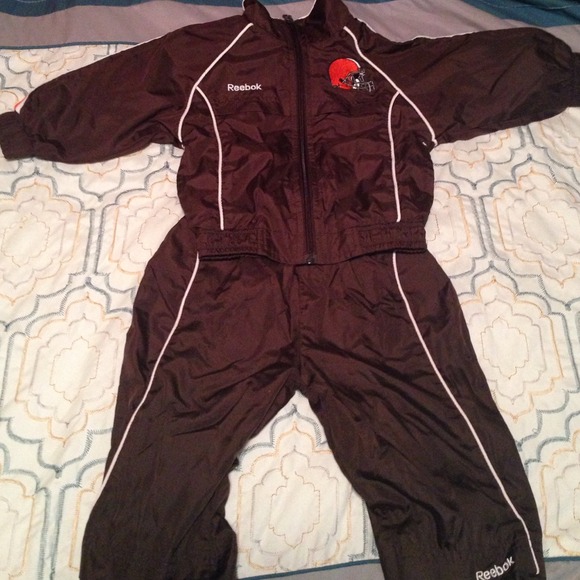 Toddler boys Cleveland Browns outfit size 18m