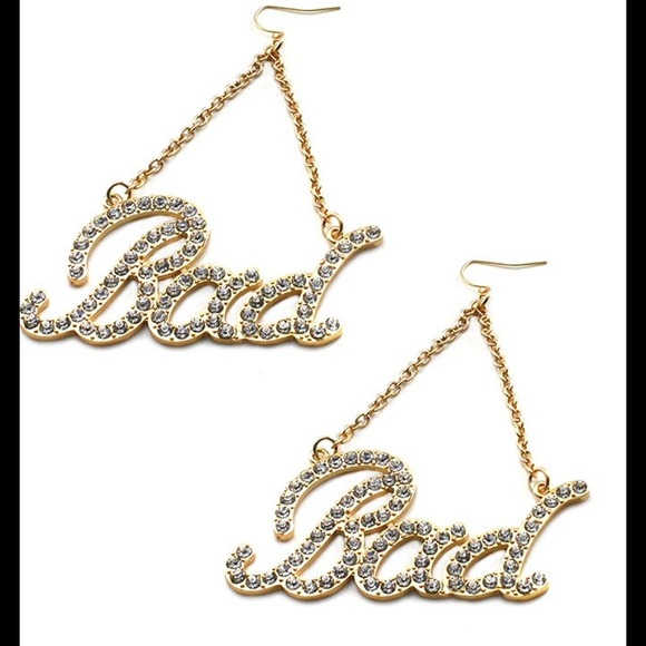 Jewelry - ❤️ Host pick NYC Bad rhinestone oversized earring