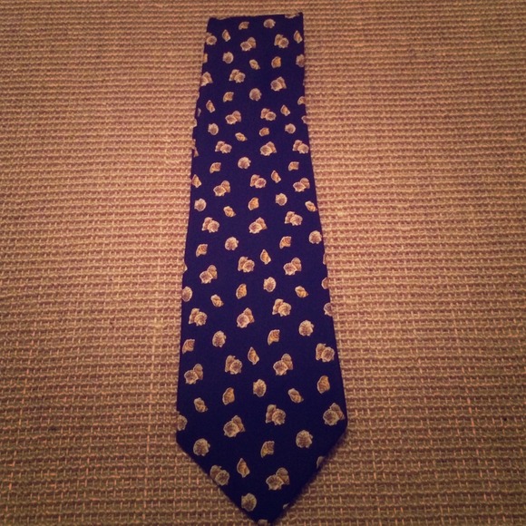 Banana Republic Men's Sea Shell tie